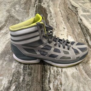 Men’s size 10 adidas adiZero Crazy Light basketball sneakers